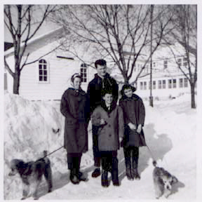 C2.jpg (84122 bytes)