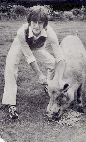 LENNON.jpg (1288339 bytes)